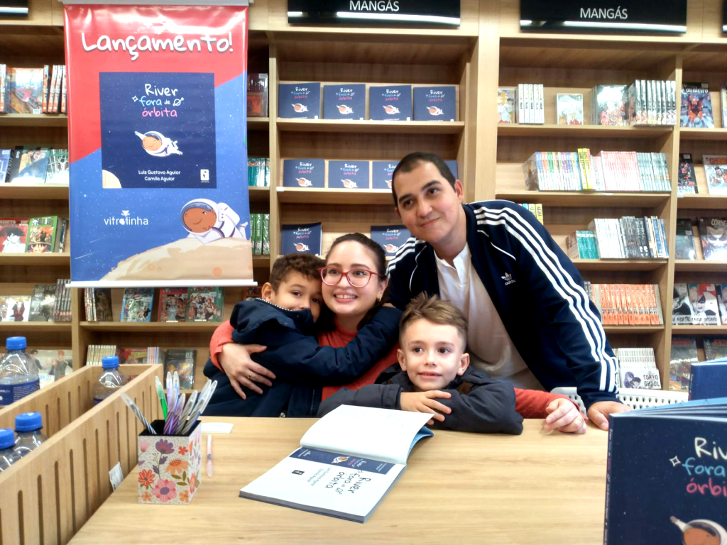 Lançamento do livro: River fora de&nbsp;Órbita!